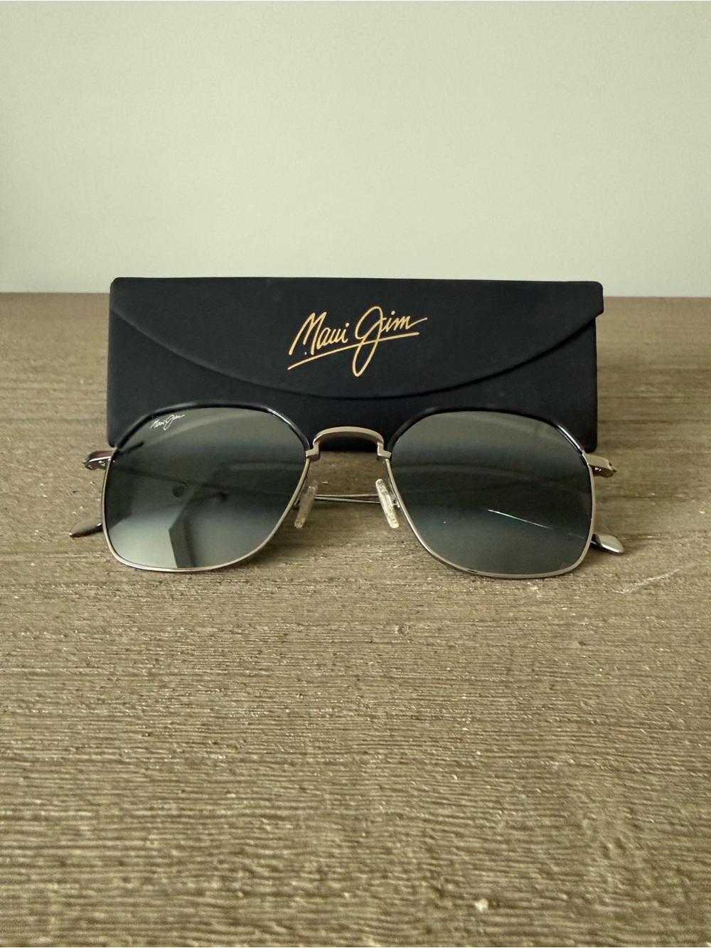 Maui Jim Silver Moon Doggy MJ 874 Titanium Frame Grey Polarized Lenses